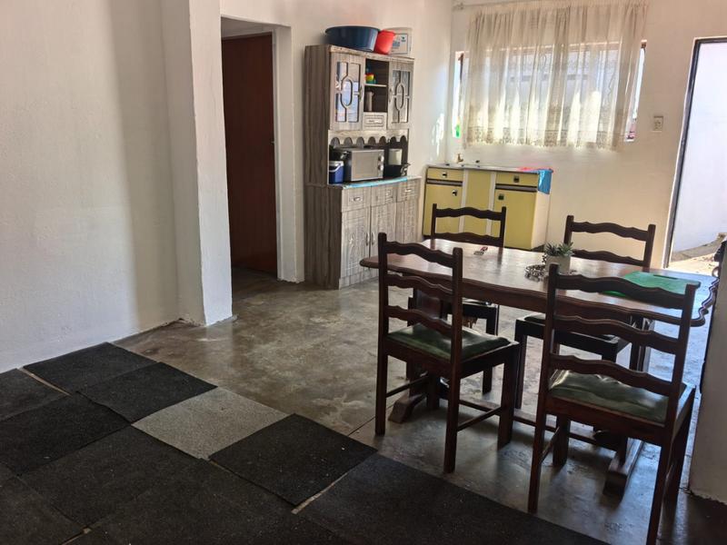 6 Bedroom Property for Sale in Orlando Gauteng