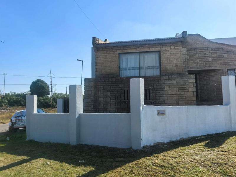 6 Bedroom Property for Sale in Orlando Gauteng