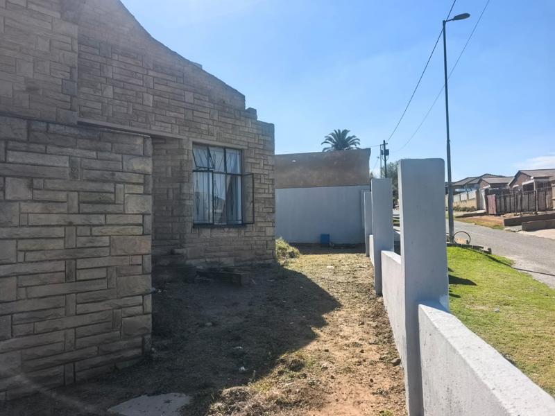 6 Bedroom Property for Sale in Orlando Gauteng