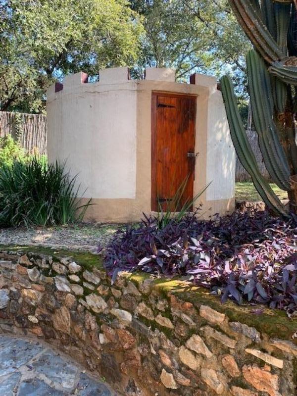 To Let 2 Bedroom Property for Rent in Lanseria Gauteng