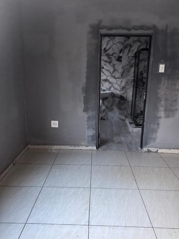 To Let 1 Bedroom Property for Rent in Protea Glen Gauteng