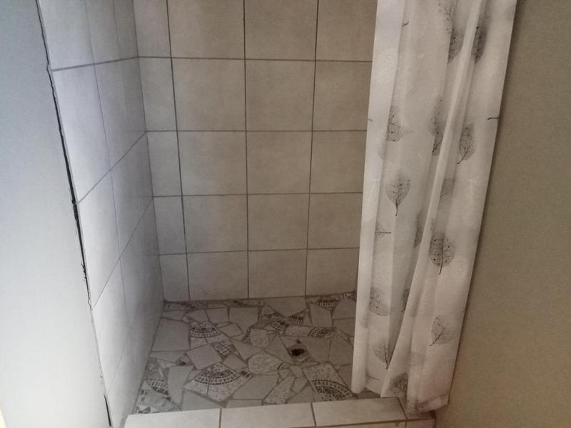1 Bedroom Property for Sale in Lufhereng Gauteng