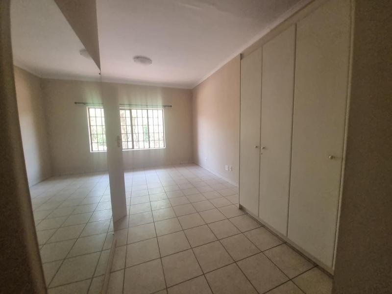 To Let 5 Bedroom Property for Rent in North Riding Gauteng
