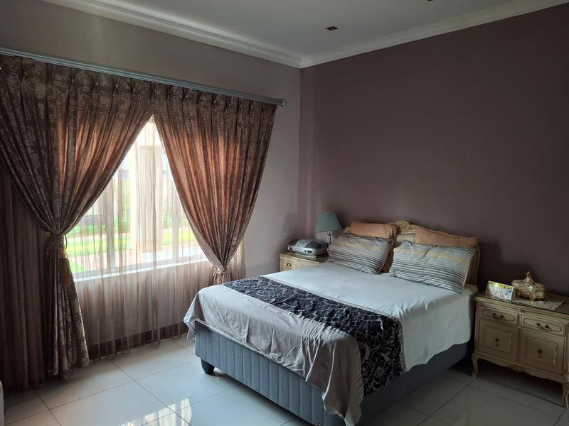 4 Bedroom Property for Sale in Monavoni Gauteng