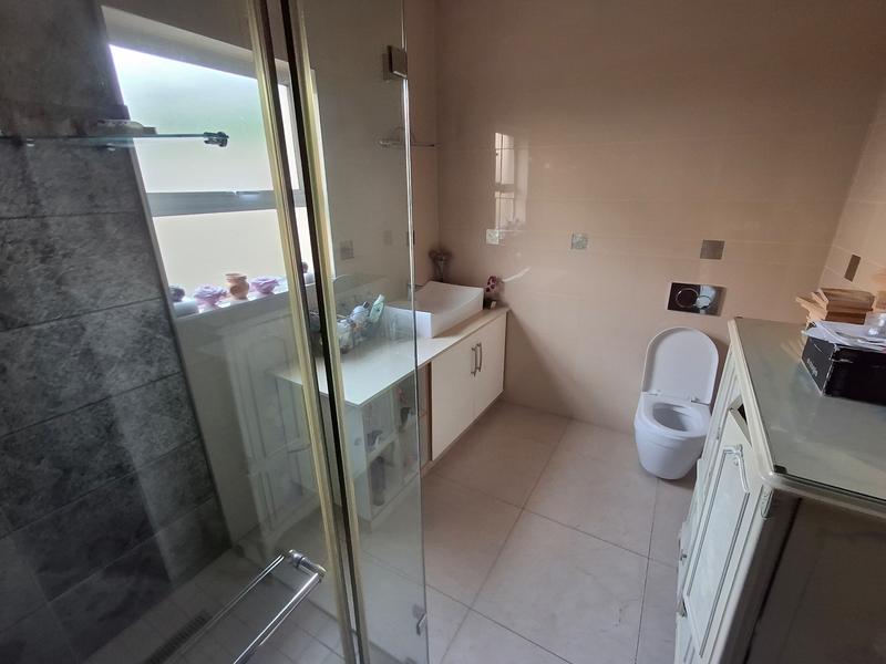 4 Bedroom Property for Sale in Monavoni Gauteng