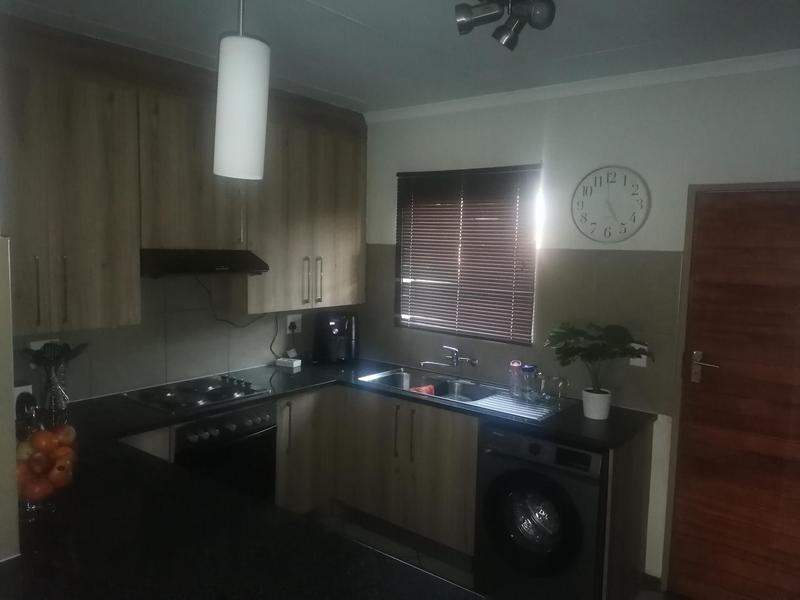 3 Bedroom Property for Sale in Monavoni Gauteng
