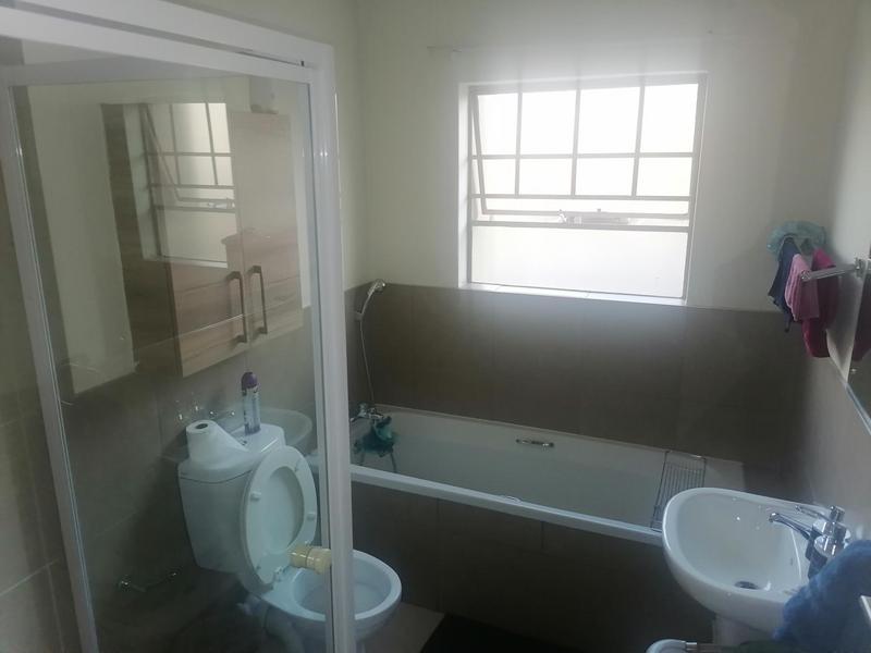 3 Bedroom Property for Sale in Monavoni Gauteng