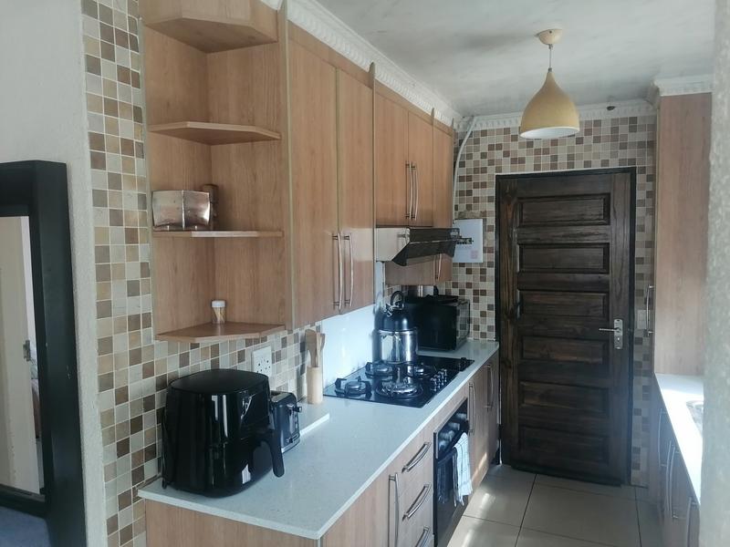3 Bedroom Property for Sale in Olievenhoutbosch Gauteng