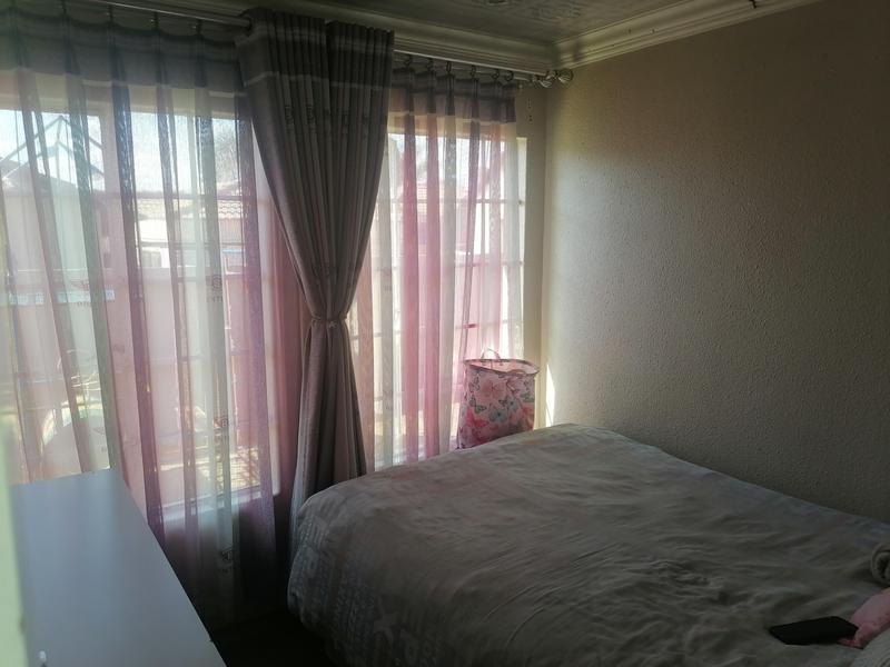 3 Bedroom Property for Sale in Olievenhoutbosch Gauteng
