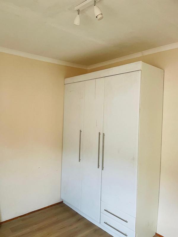 2 Bedroom Property for Sale in Wychwood Gauteng