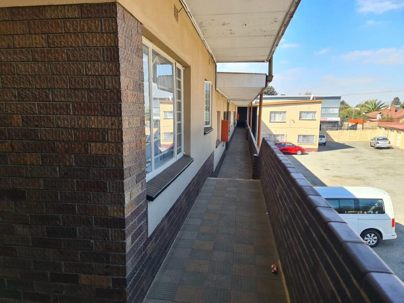 2 Bedroom Property for Sale in Wychwood Gauteng