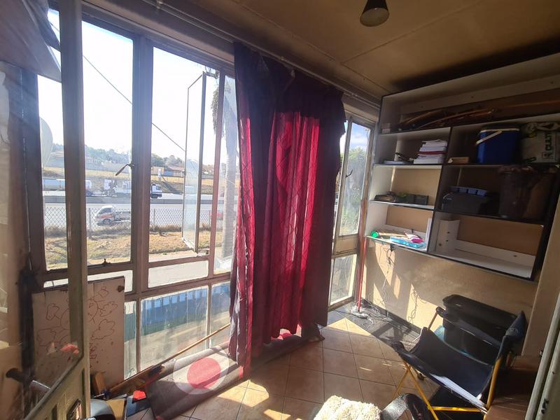 2 Bedroom Property for Sale in Wychwood Gauteng