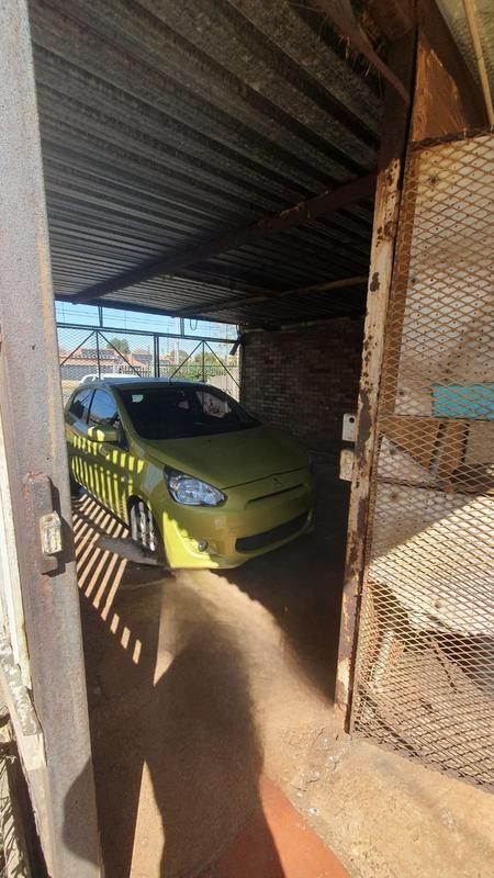 2 Bedroom Property for Sale in Wychwood Gauteng