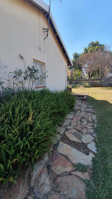 2 Bedroom Property for Sale in Wychwood Gauteng