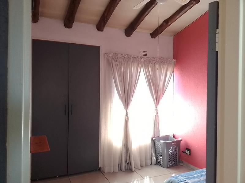 3 Bedroom Property for Sale in Brackendowns Gauteng