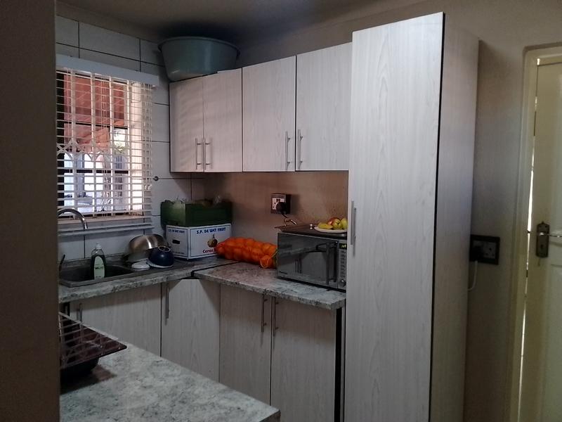 3 Bedroom Property for Sale in Brackendowns Gauteng