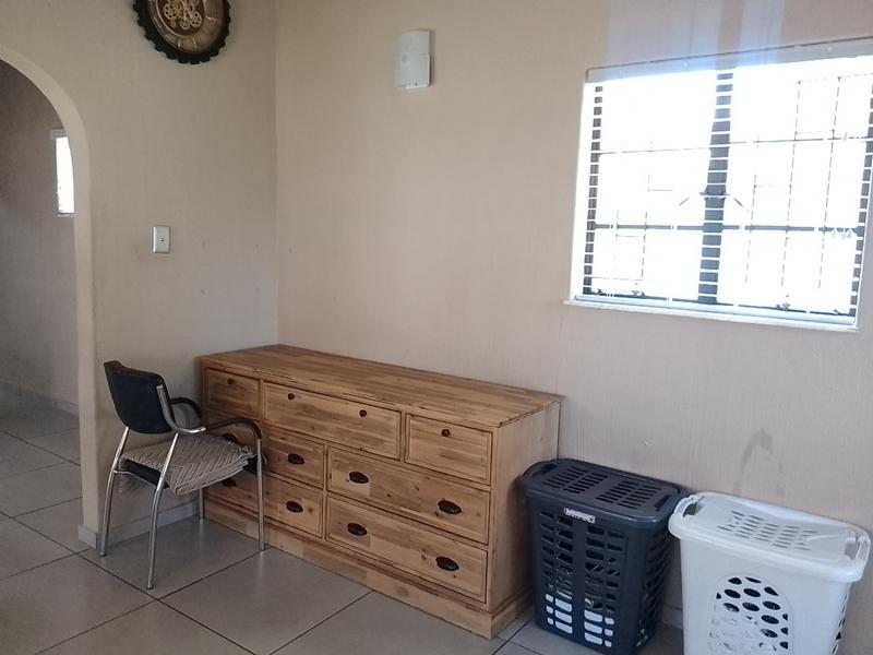 3 Bedroom Property for Sale in Brackendowns Gauteng