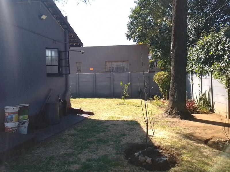 3 Bedroom Property for Sale in Brackendowns Gauteng
