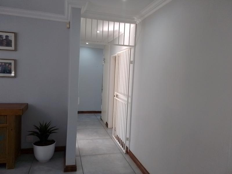 7 Bedroom Property for Sale in Brackenhurst Gauteng