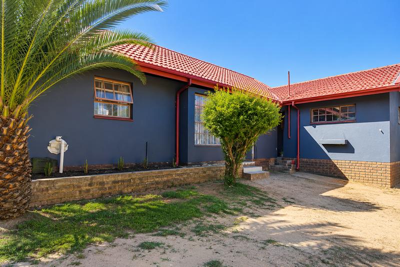 3 Bedroom Property for Sale in Birchleigh Gauteng