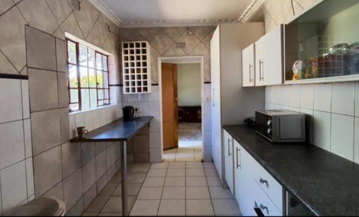 3 Bedroom Property for Sale in Birchleigh Gauteng