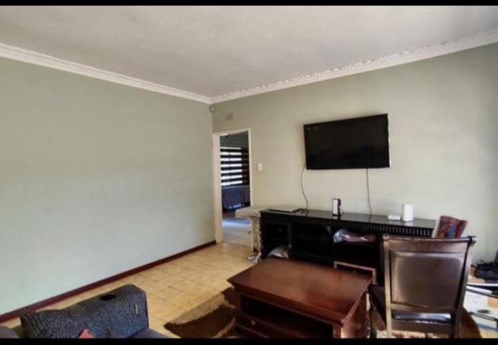 3 Bedroom Property for Sale in Birchleigh Gauteng