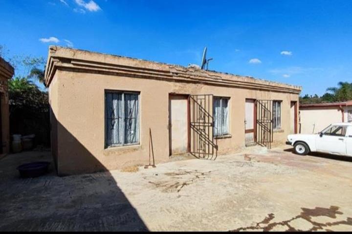 3 Bedroom Property for Sale in Birchleigh Gauteng