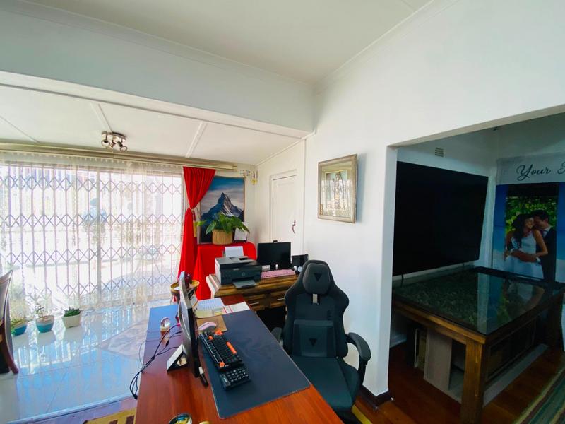 5 Bedroom Property for Sale in Kensington Gauteng