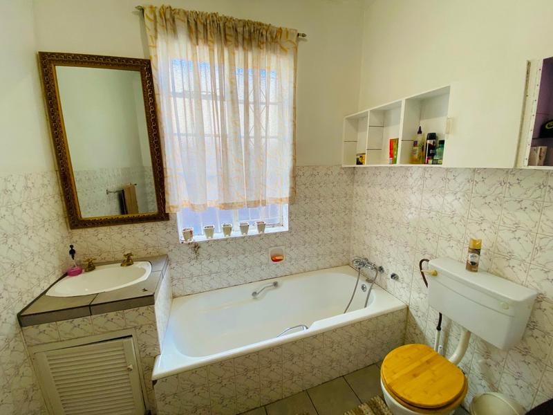5 Bedroom Property for Sale in Kensington Gauteng