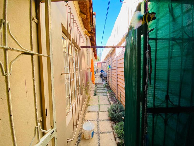 5 Bedroom Property for Sale in Kensington Gauteng