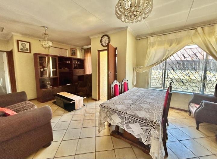 3 Bedroom Property for Sale in Moroka Gauteng