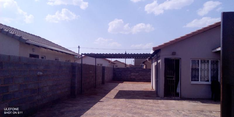 3 Bedroom Property for Sale in Protea Glen Gauteng