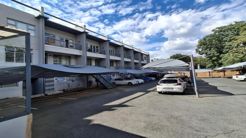 1 Bedroom Property for Sale in Greenside Gauteng