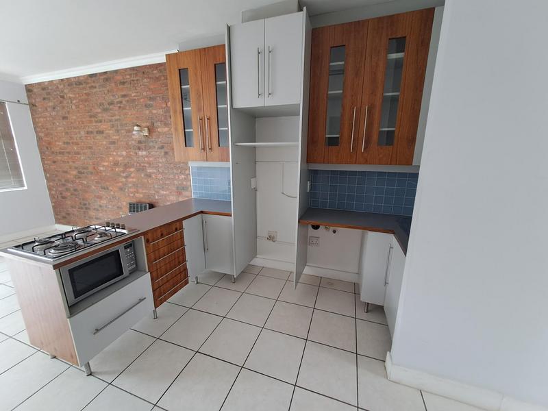 1 Bedroom Property for Sale in Greenside Gauteng