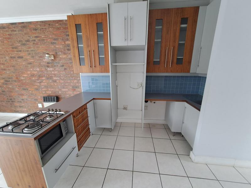 1 Bedroom Property for Sale in Greenside Gauteng