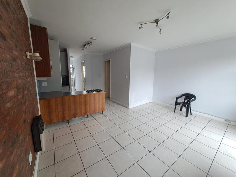 1 Bedroom Property for Sale in Greenside Gauteng