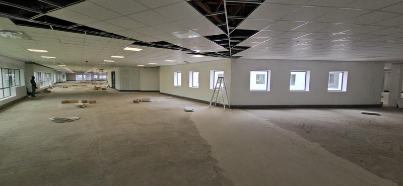 To Let Commercial Property for Rent in Vorna Valley Gauteng