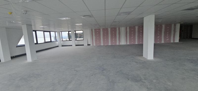 To Let Commercial Property for Rent in Vorna Valley Gauteng