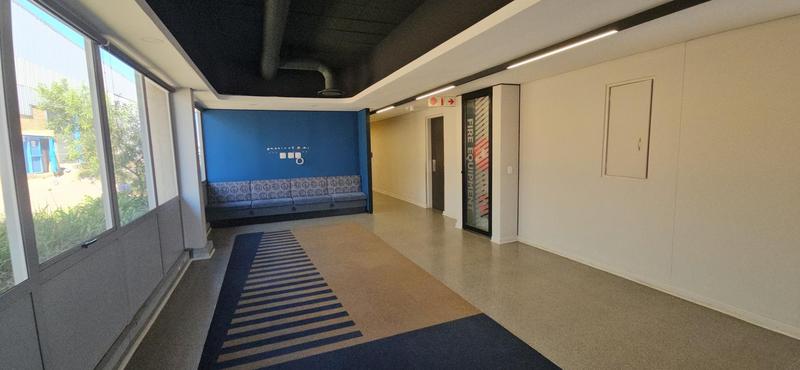 To Let Commercial Property for Rent in Randjespark Gauteng