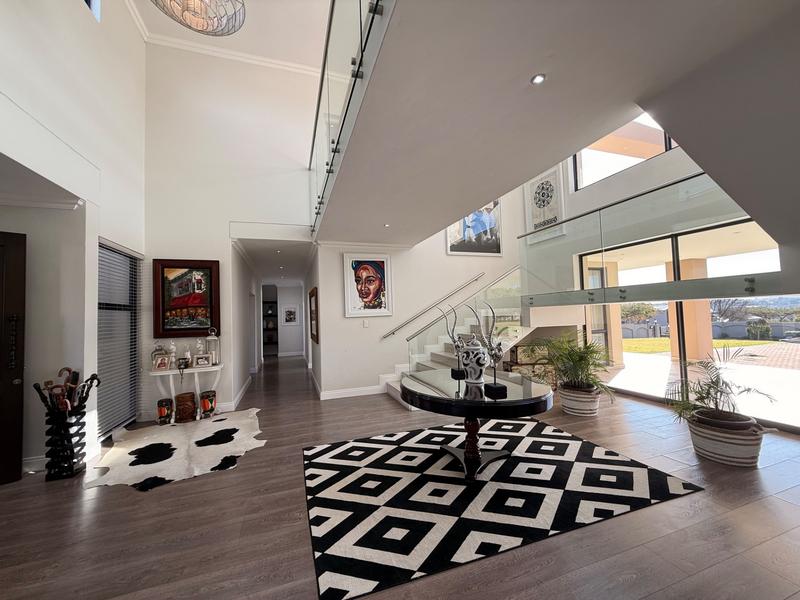6 Bedroom Property for Sale in Blue Hills Equestrian Estate Gauteng