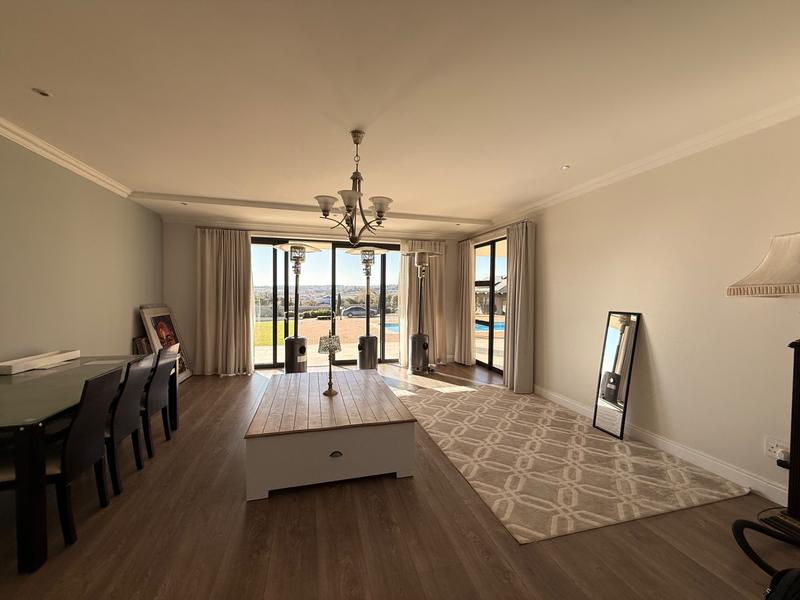6 Bedroom Property for Sale in Blue Hills Equestrian Estate Gauteng