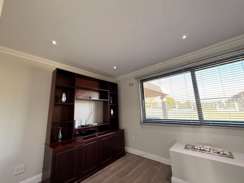 6 Bedroom Property for Sale in Blue Hills Equestrian Estate Gauteng