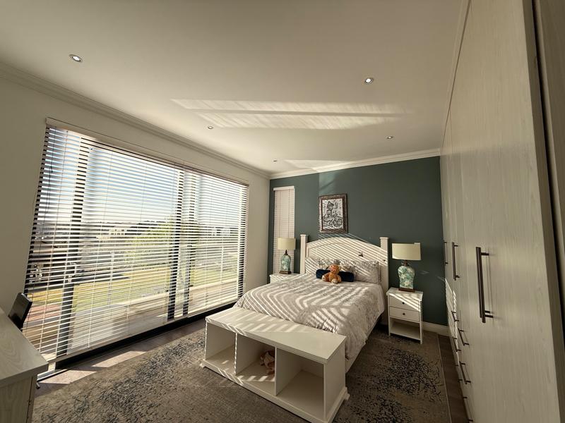 6 Bedroom Property for Sale in Blue Hills Equestrian Estate Gauteng