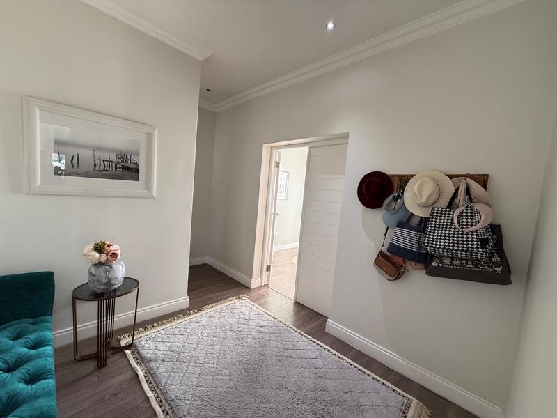 6 Bedroom Property for Sale in Blue Hills Equestrian Estate Gauteng
