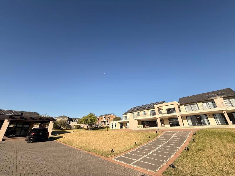 6 Bedroom Property for Sale in Blue Hills Equestrian Estate Gauteng
