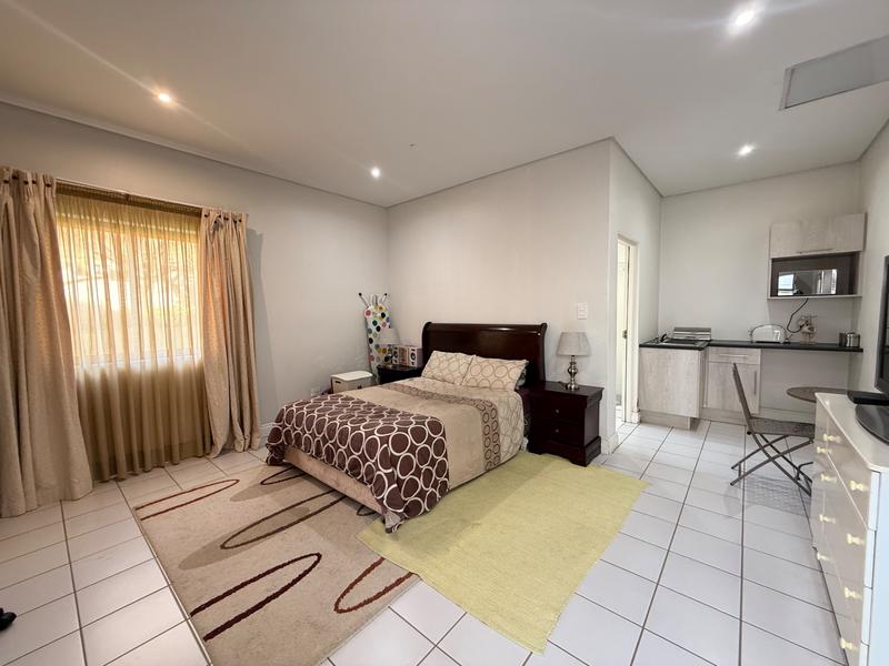 6 Bedroom Property for Sale in Blue Hills Equestrian Estate Gauteng