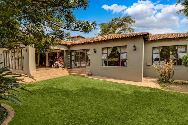 To Let 4 Bedroom Property for Rent in Dainfern Ridge Gauteng