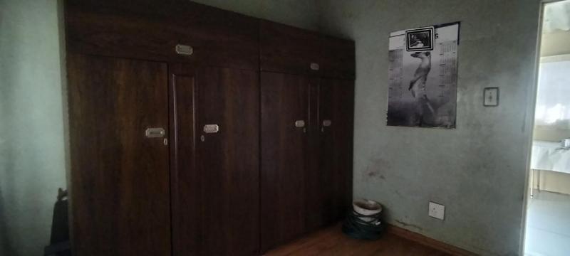 2 Bedroom Property for Sale in Moroka Gauteng