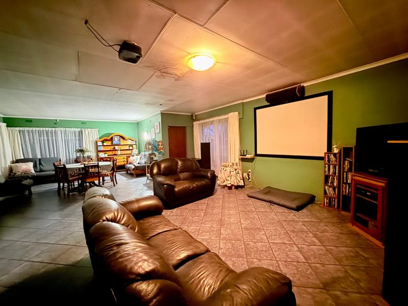 4 Bedroom Property for Sale in Vanderbijlpark CE 2 Gauteng