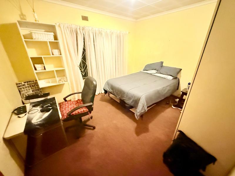 4 Bedroom Property for Sale in Vanderbijlpark CE 2 Gauteng